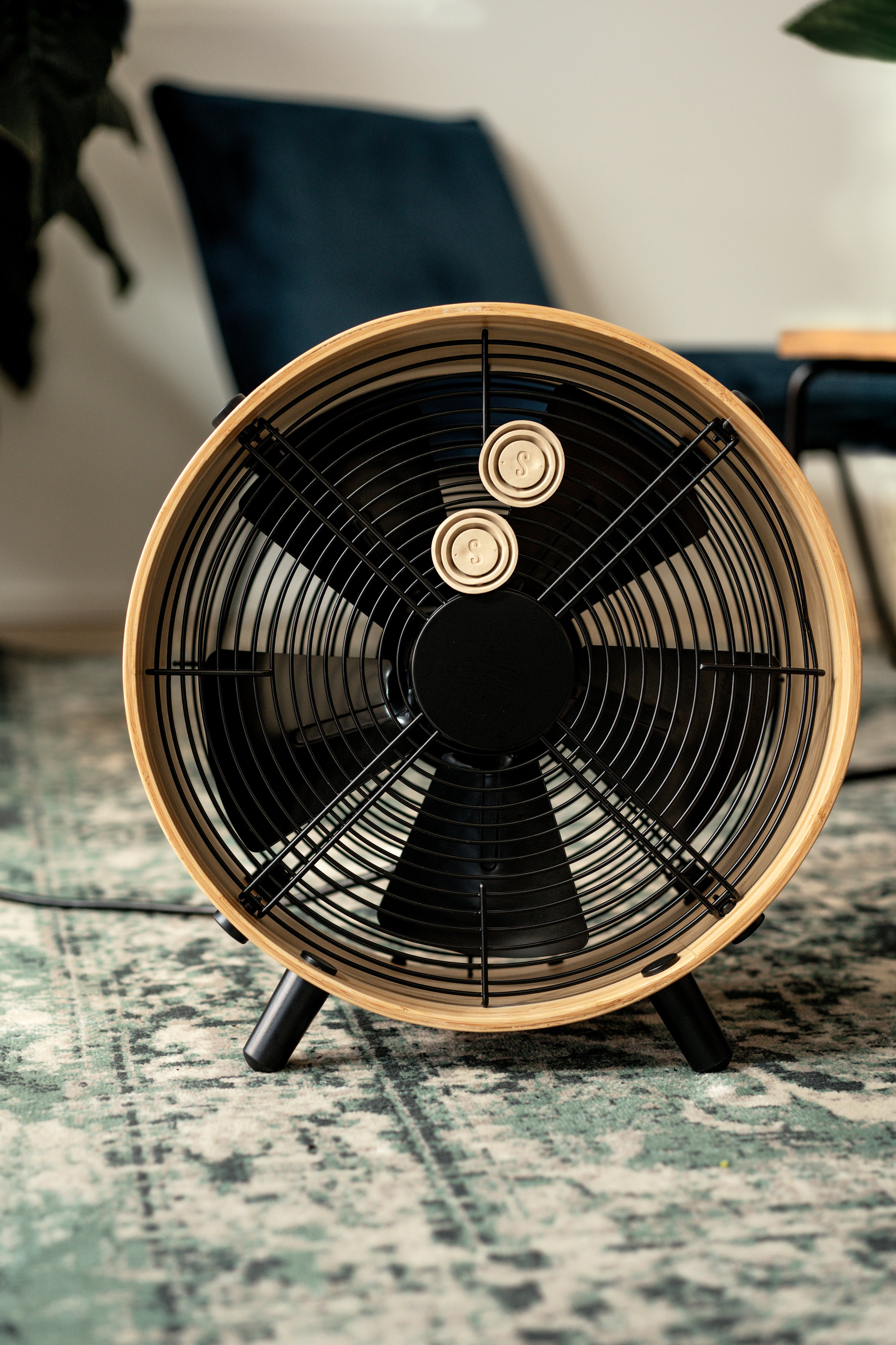 Fragrance pin Yellow Vanilla