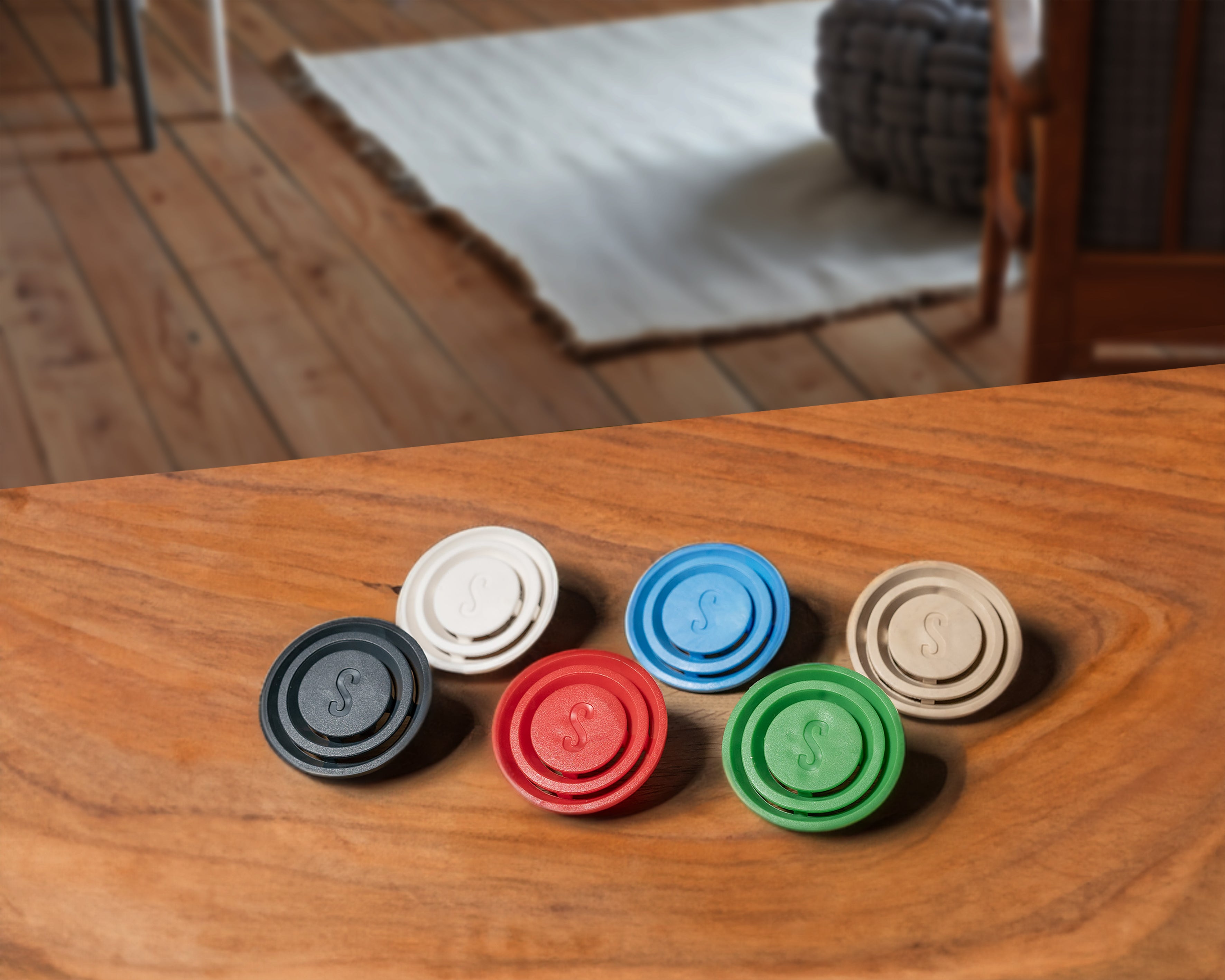 Fragrance pin Red Jasmine